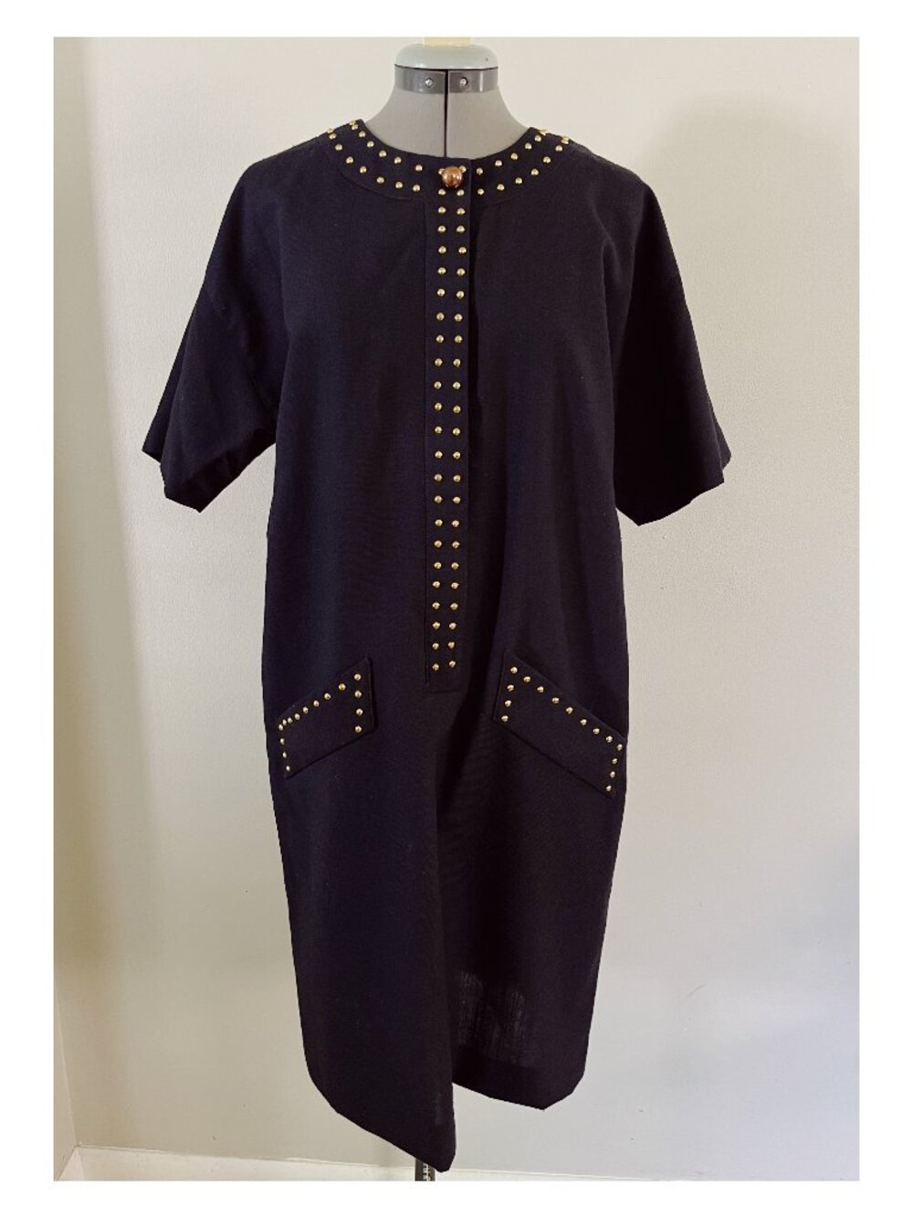 VTG Leslie Fay Sz 10 Black Sheath Midi Dress with Gold Stud Detail